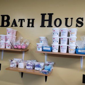 beauty products wax melts and warmers